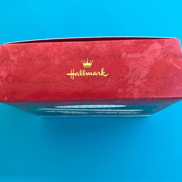 Hallmark Keepsake Ornament - The Flight at Kitty Hawk - Picture 5 of 11